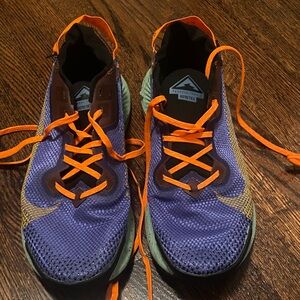 Nike Men’s Purple and Orange Running Shoes